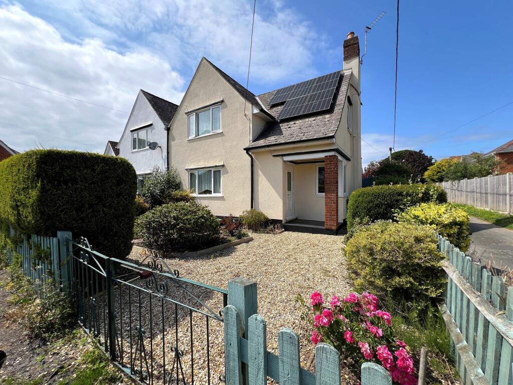 Main image of property: Peckham Avenue, New Milton, Hampshire. BH25 6SL