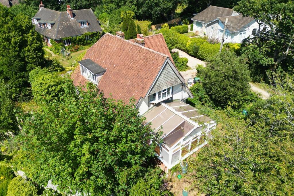 Main image of property: Farm Lane North, Barton On Sea, New Milton, Hampshire. BH25 7BP