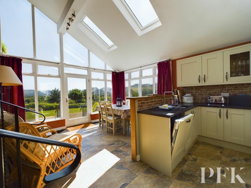 Additional property image - 1 Oakfield House, Underskiddaw, CA12
