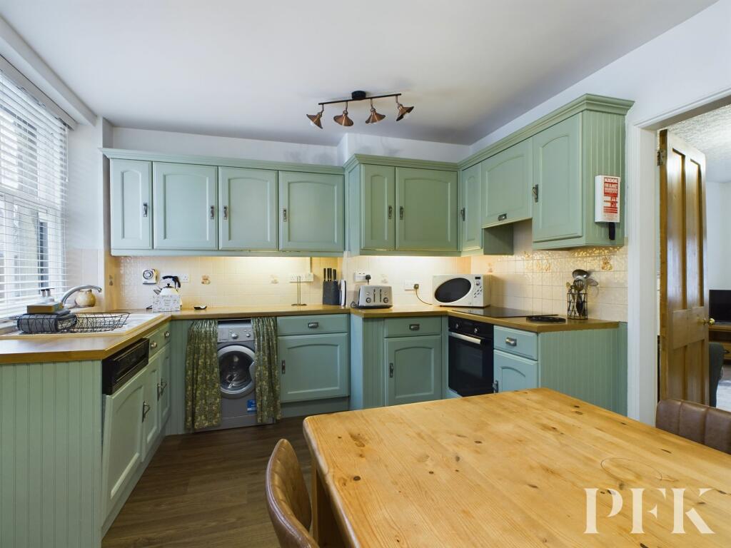 Additional property image - Keswick, CA12