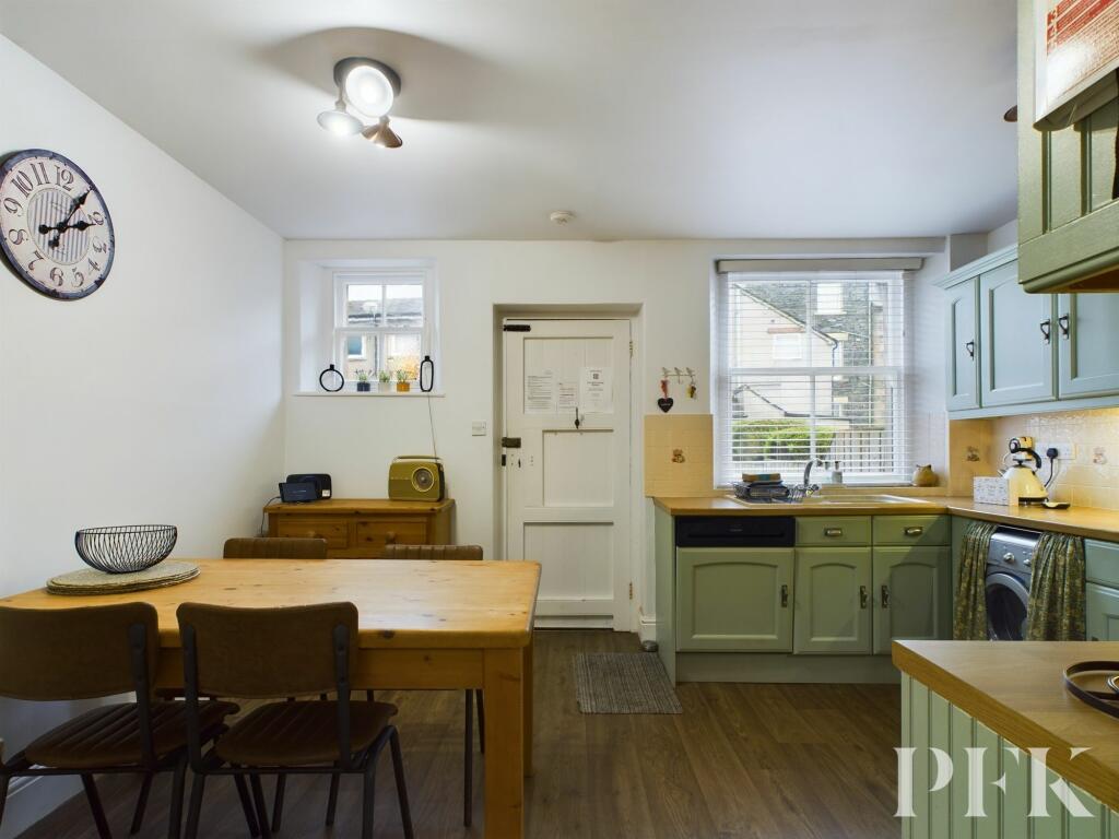 Additional property image - Keswick, CA12