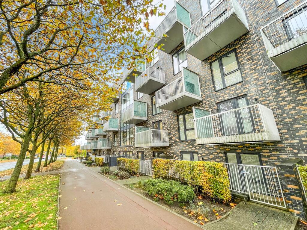 Main image of property: Lattice Court, Campbell Park, Milton Keynes, MK9