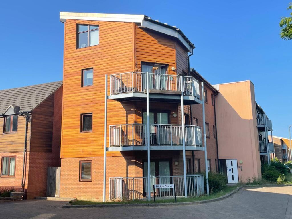 Main image of property: Staverton Grove, Broughton, Milton Keynes, MK10