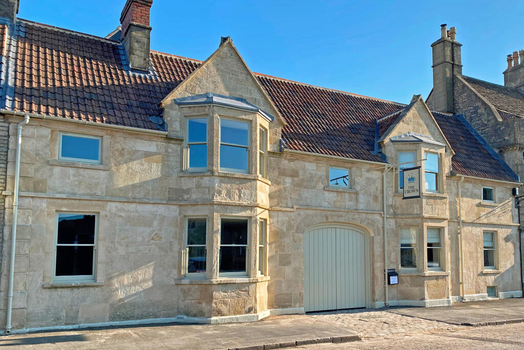 Main image of property: High Street, Marshfield, South Gloucestershire
