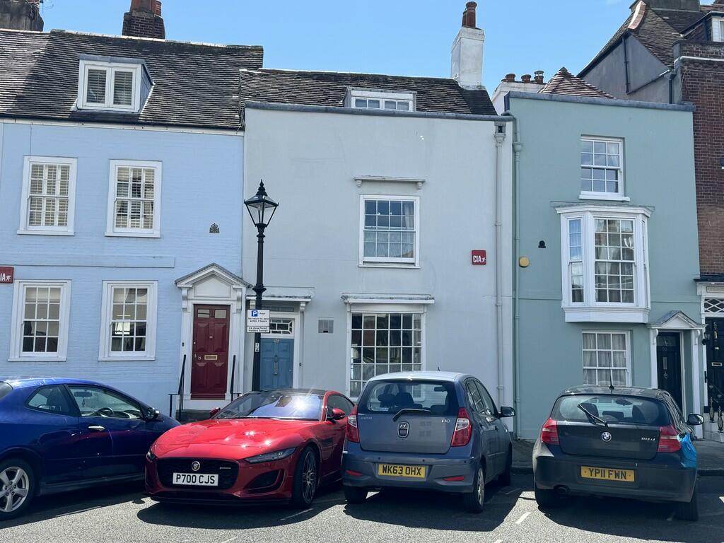 3 bedroom town house for sale in Old Portsmouth, Hampshire, PO1