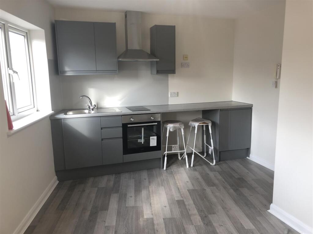 Main image of property: Brent Street, Hendon, London