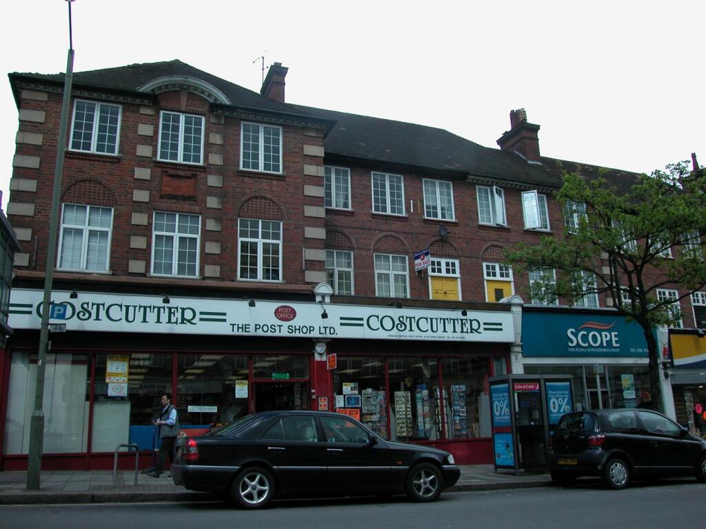 Main image of property: Parade Mansions, Hendon, London, NW4