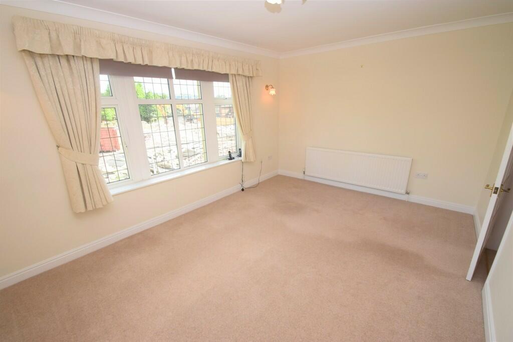 Additional property image - Nab Wood Drive, Shipley