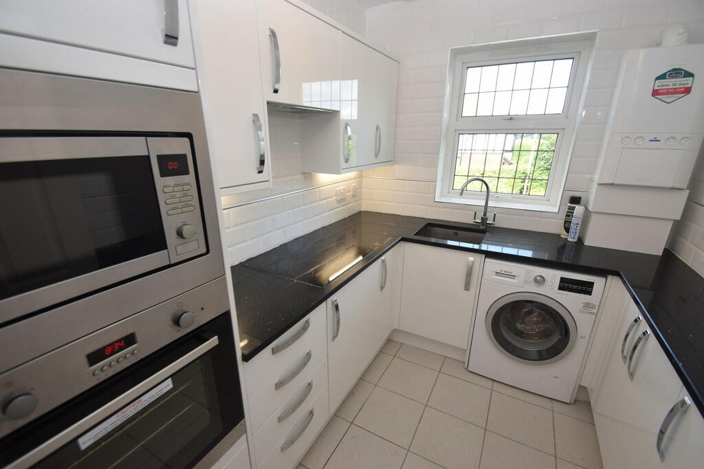 Additional property image - Nab Wood Drive, Shipley