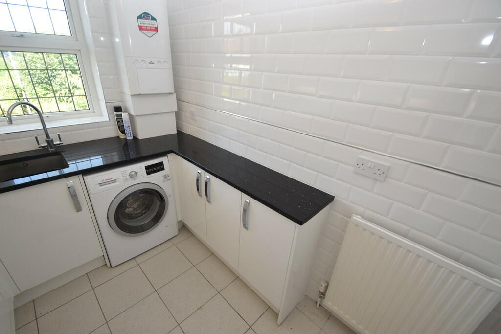 Additional property image - Nab Wood Drive, Shipley