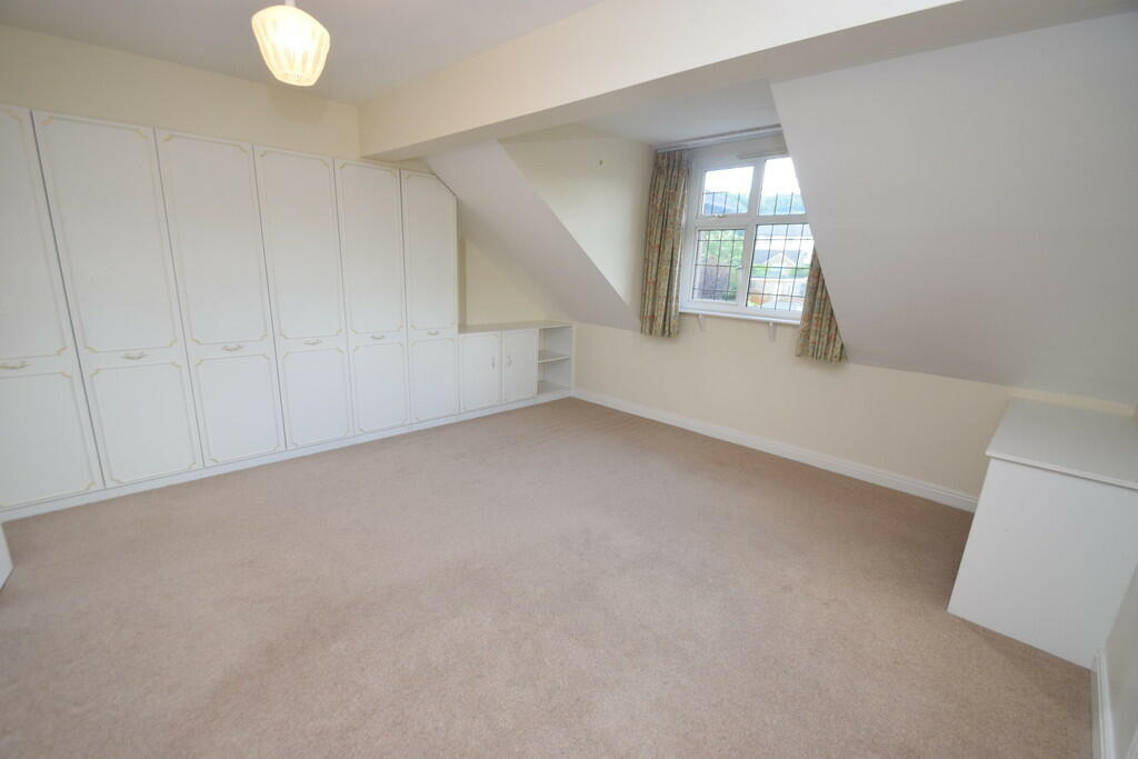 Additional property image - Nab Wood Drive, Shipley