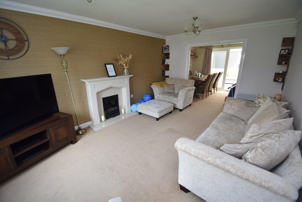 Additional property image - Burghley Walk, Shipley