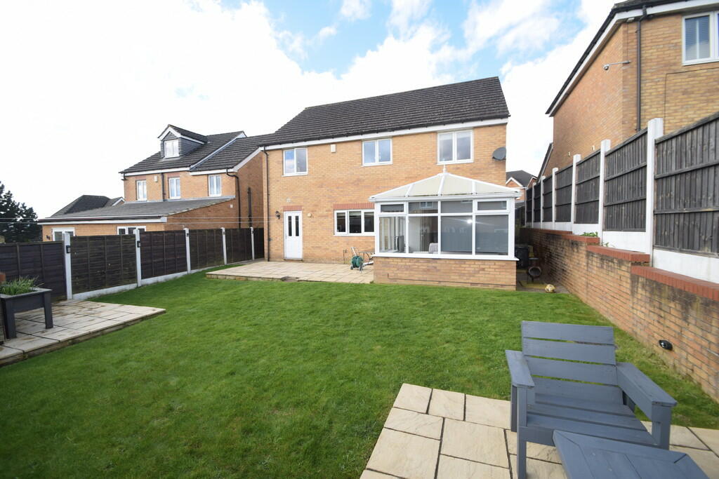 Additional property image - Burghley Walk, Shipley