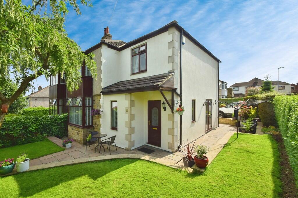 Main image of property: Welwyn Avenue, Shipley