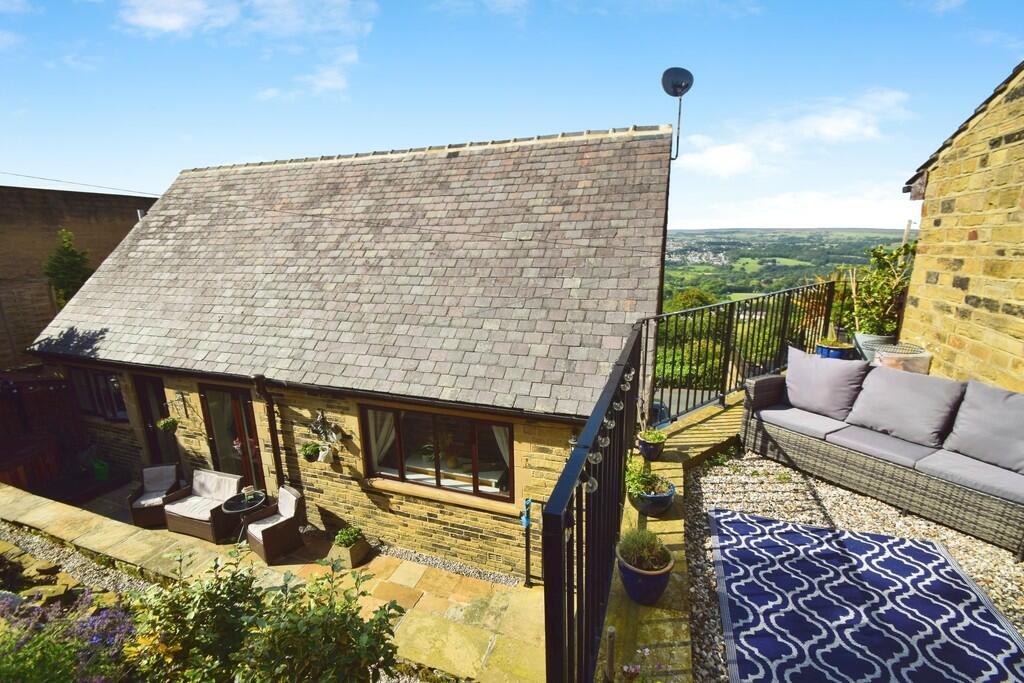 Additional property image - North Bank Road, Bingley