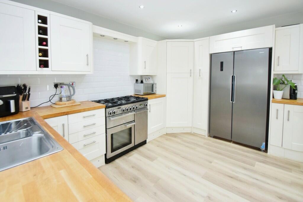 Additional property image - North Bank Road, Bingley