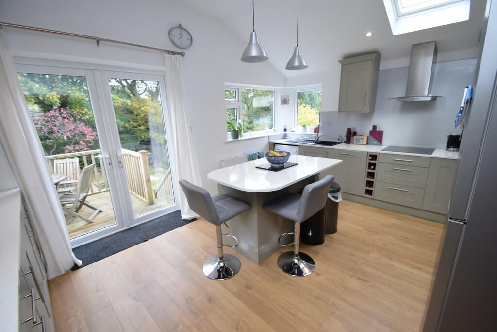 Additional property image - Nab Wood Crescent, Nab Wood