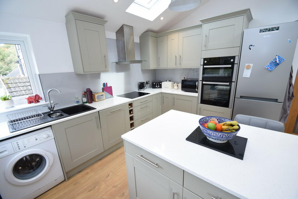 Additional property image - Nab Wood Crescent, Nab Wood