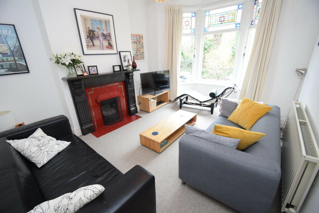 Additional property image - Park Grove, Shipley