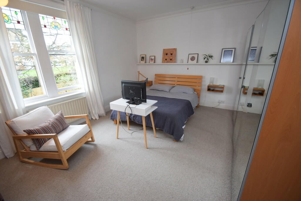 Additional property image - Park Grove, Shipley