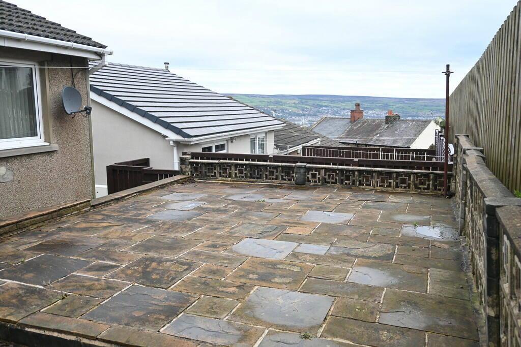 Additional property image - Wheathead Lane, Keighley