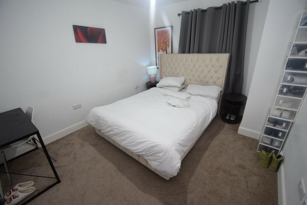 Additional property image - Mill Race Lane, Laisterdyke