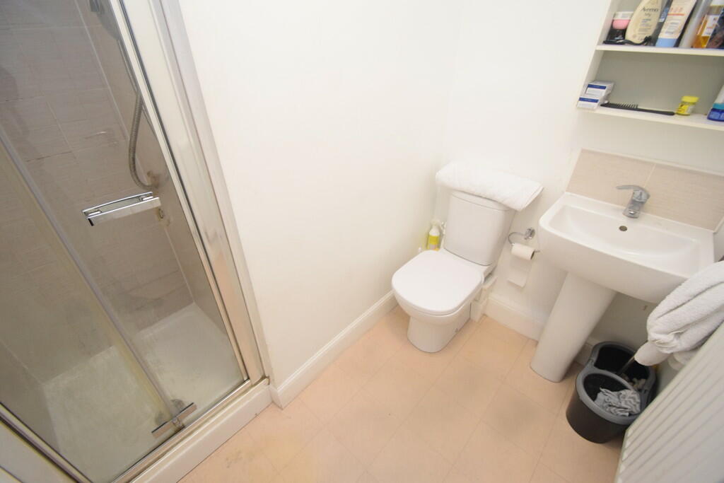 Additional property image - Mill Race Lane, Laisterdyke