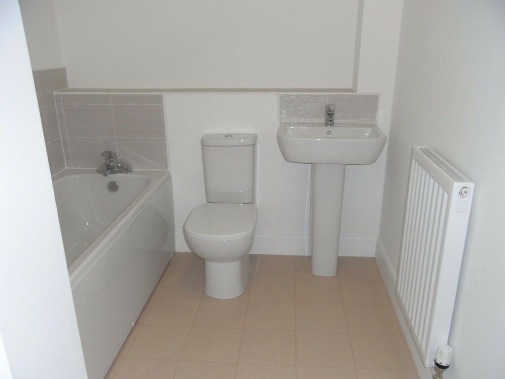 Additional property image - Mill Race Lane, Laisterdyke