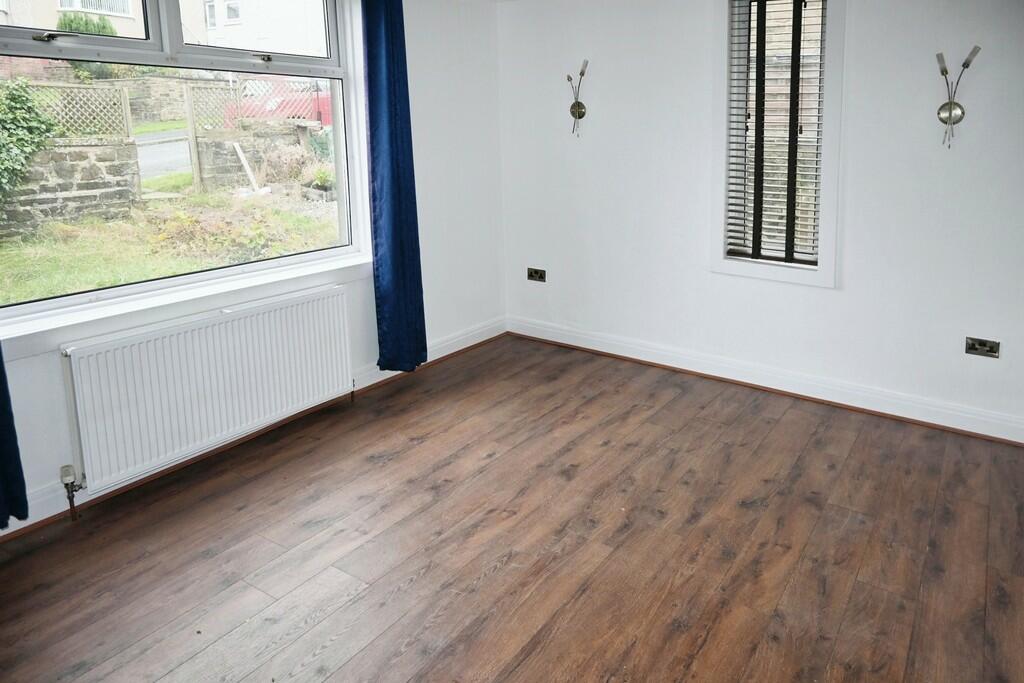 Additional property image - Oakbank Avenue, Keighley