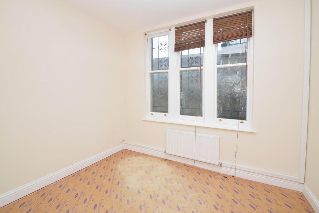 Additional property image - Victoria Road, Saltaire