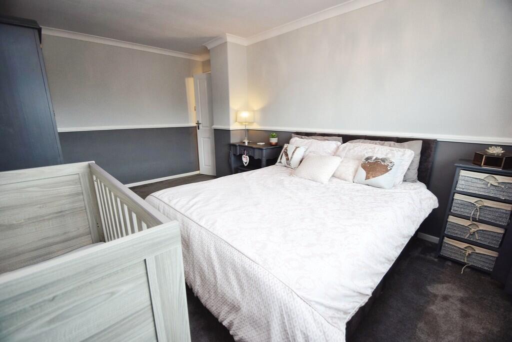 Additional property image - Woodland Grove , Bradford