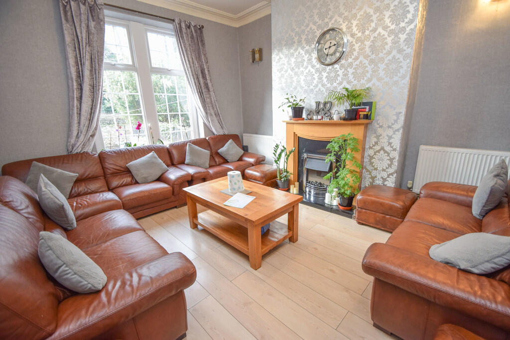 Additional property image - Wellington Crescent, Shipley