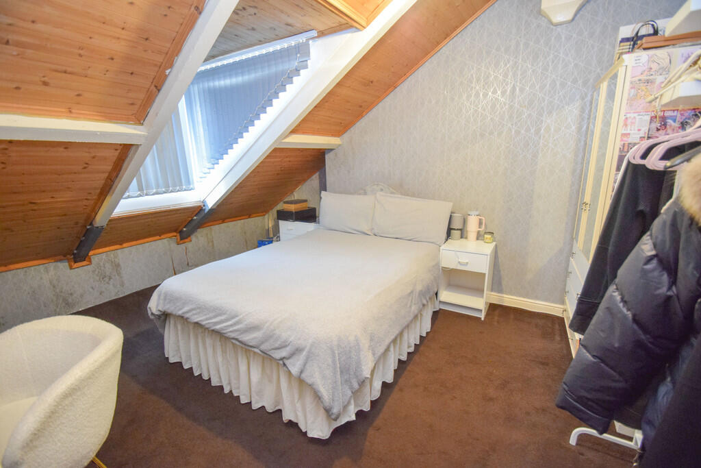 Additional property image - Wellington Crescent, Shipley
