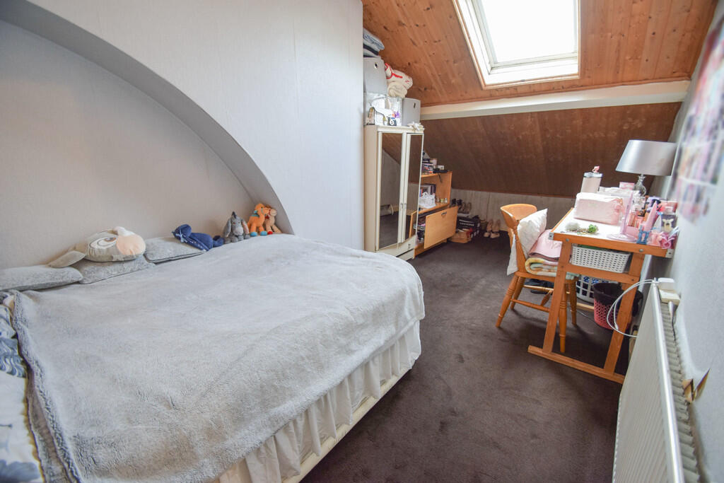 Additional property image - Wellington Crescent, Shipley