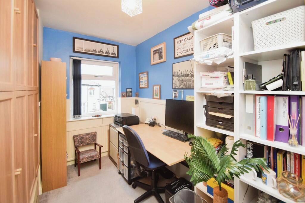Additional property image - Fairway, Shipley