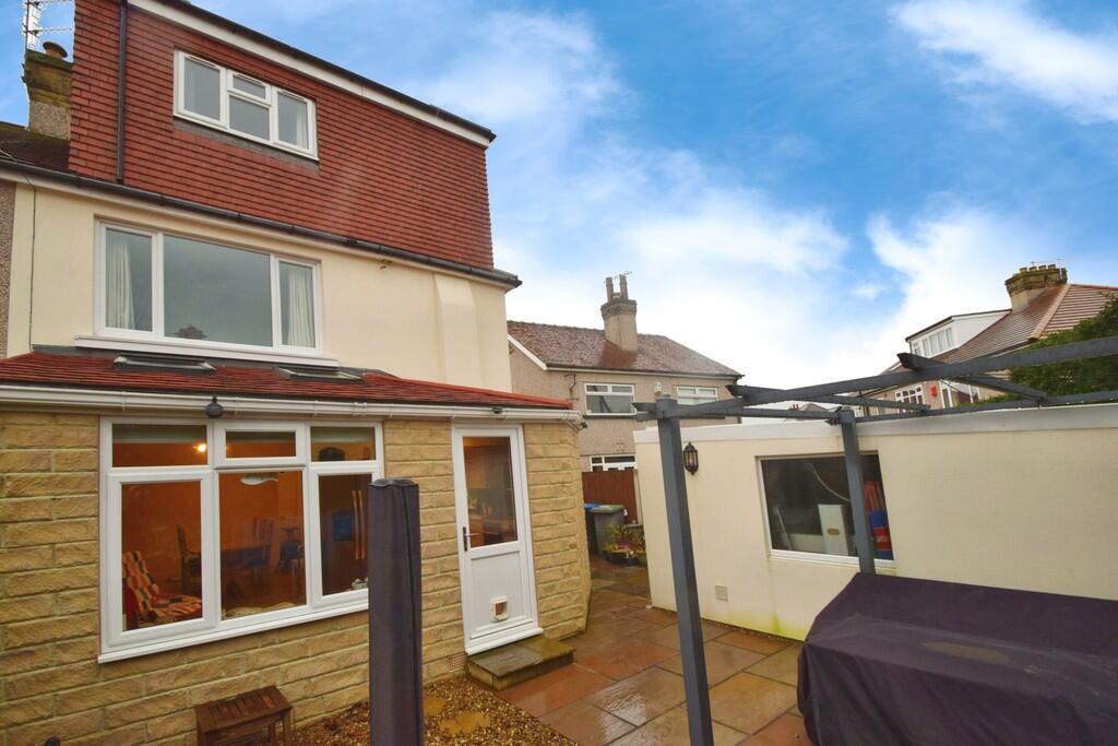 Additional property image - Fairway, Shipley