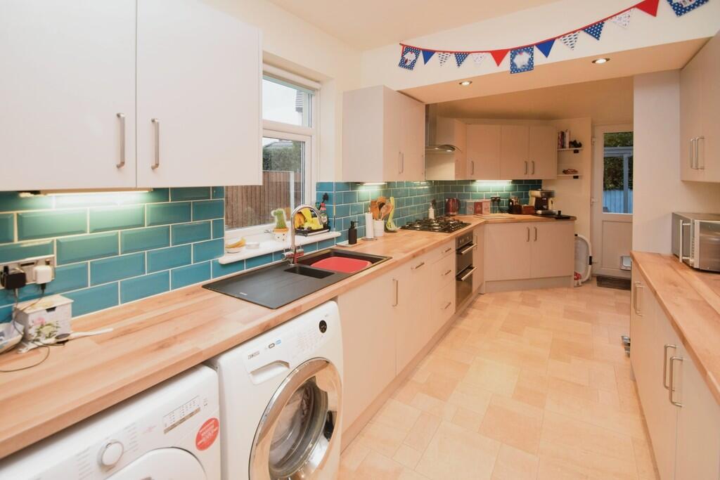 Additional property image - Fairway, Shipley