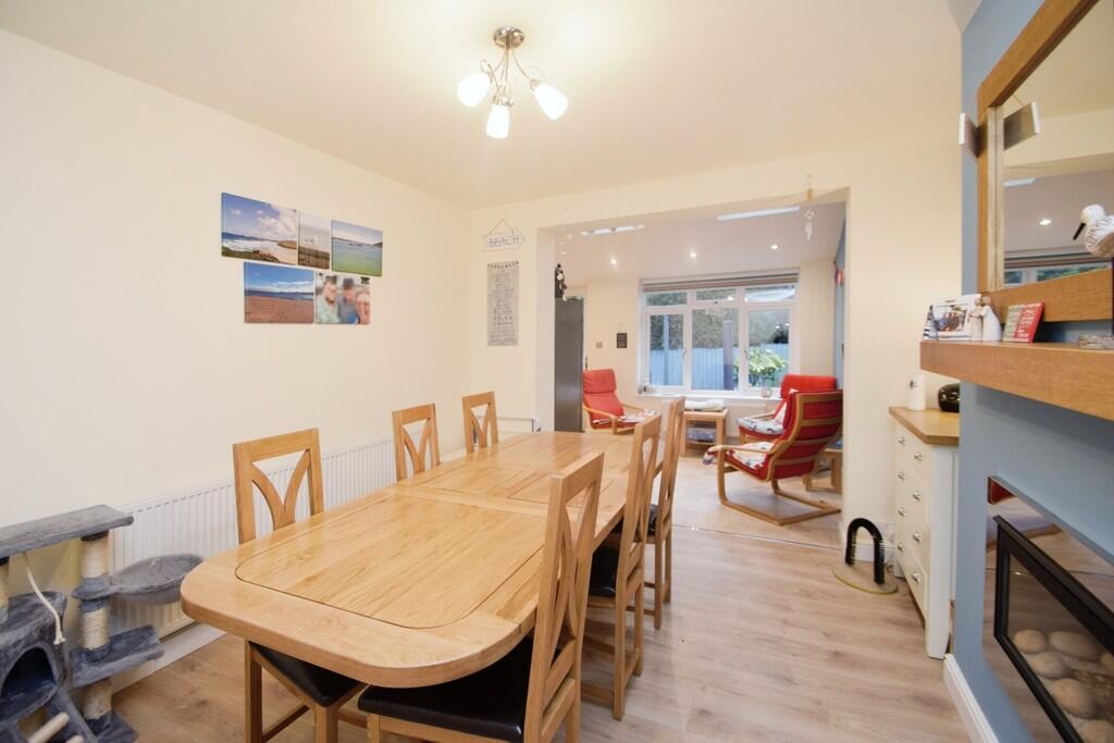 Additional property image - Fairway, Shipley