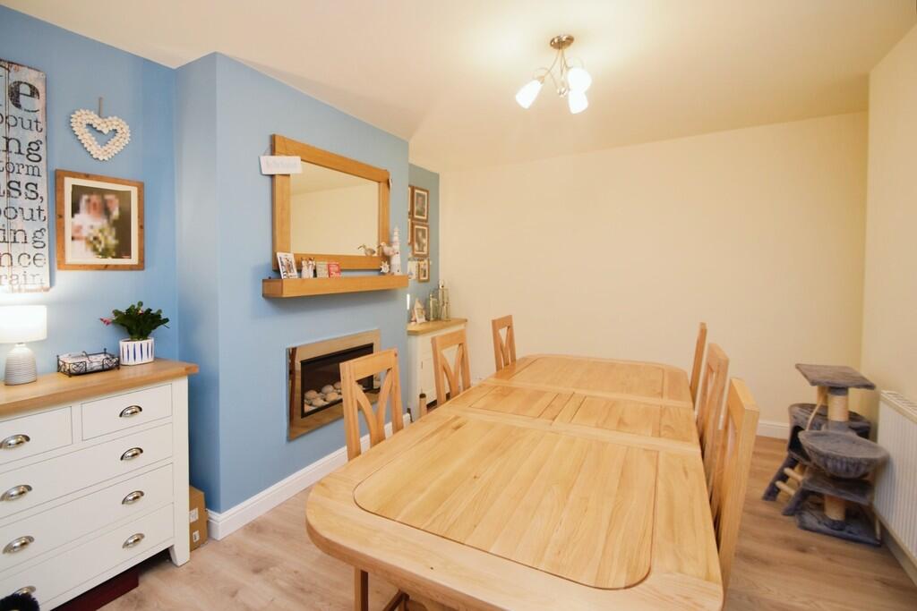 Additional property image - Fairway, Shipley