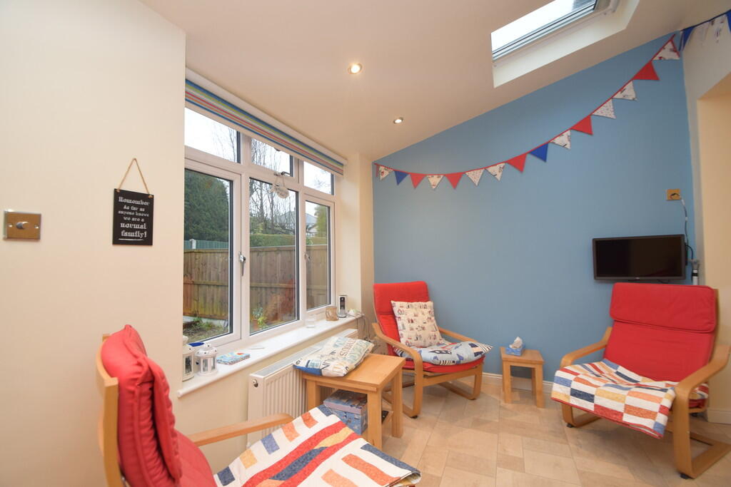 Additional property image - Fairway, Shipley