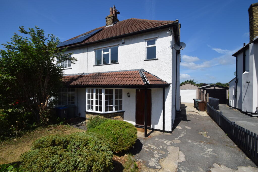 Main image of property: Nab Wood Grove , Shipley