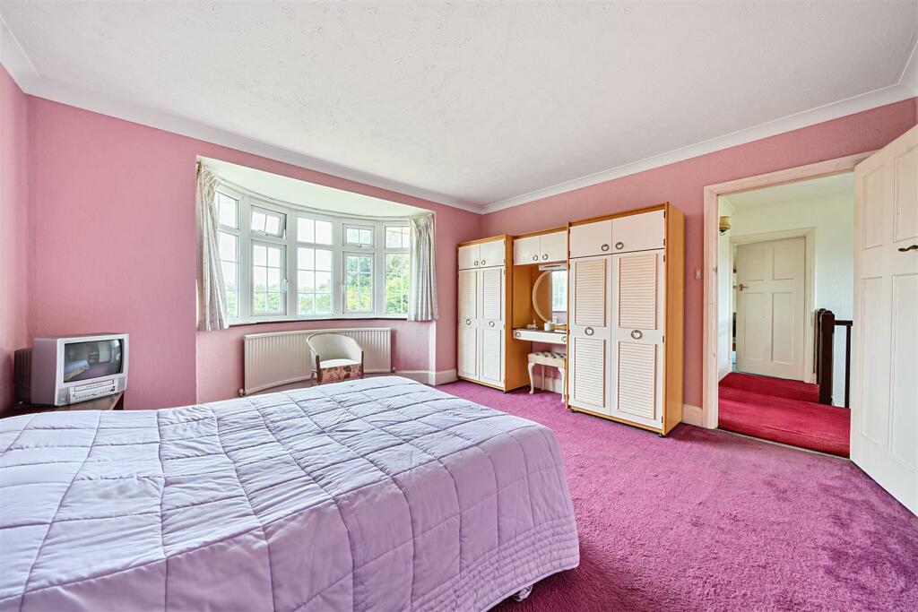 Additional property image - Rural Martin Mill, East Kent