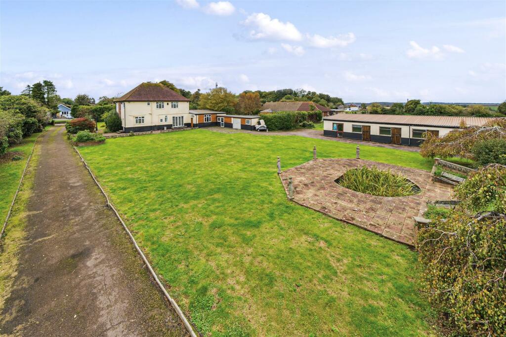 Additional property image - Rural Martin Mill, East Kent
