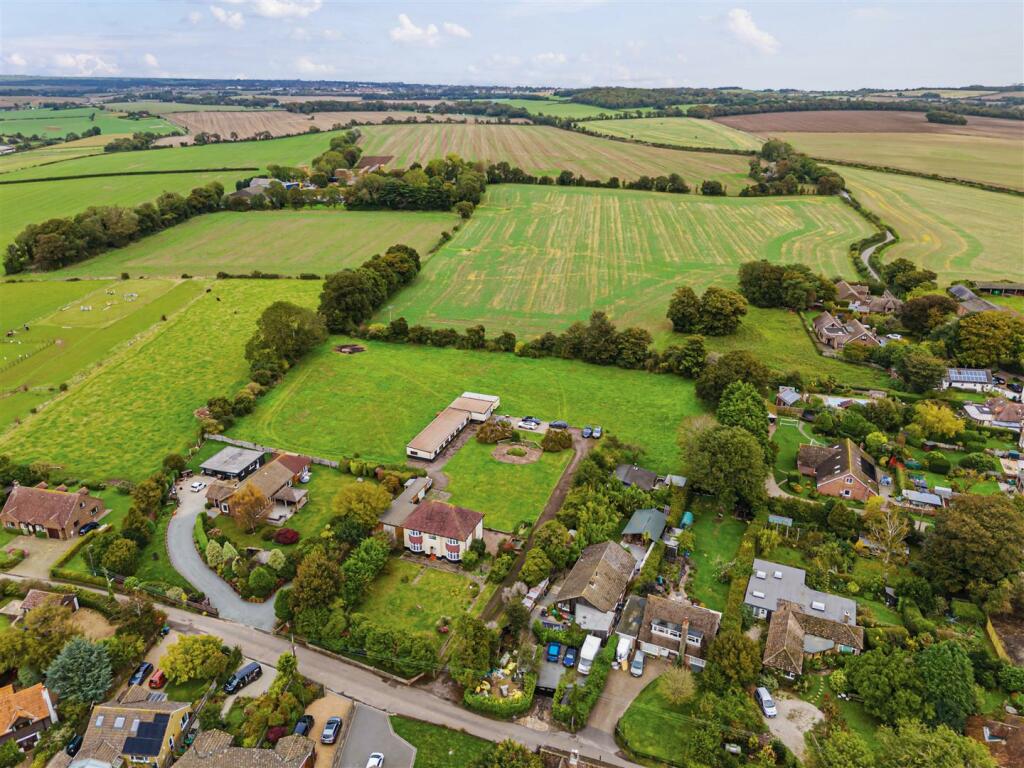 Additional property image - Rural Martin Mill, East Kent