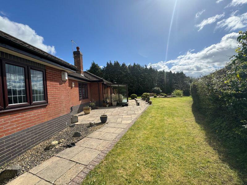 Additional property image - ALVESTON, BRISTOL