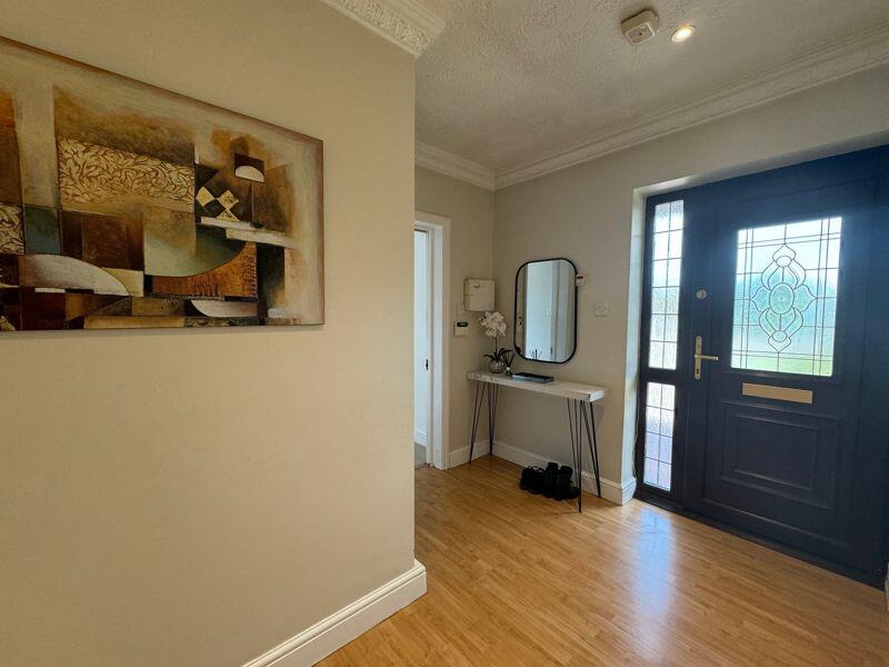 Additional property image - ALVESTON, BRISTOL