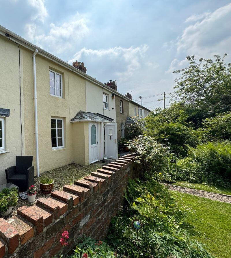 2 bedroom character property for sale in New Passage, Pilning , Bristol