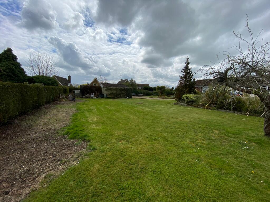 Plot for sale in Mount Pleasant, Framlingham, Suffolk, IP13