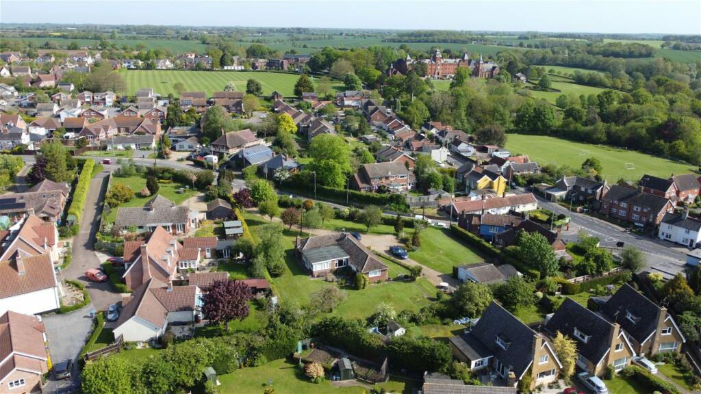 Plot for sale in Mount Pleasant, Framlingham, Suffolk, IP13