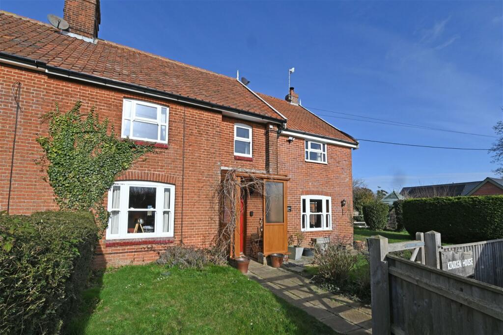 3 bedroom semidetached house for sale in Campsea Ashe, Nr Framlingham